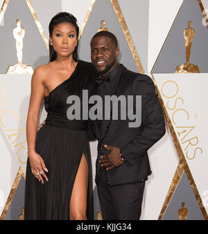 Hollywood, CA - le 28 février : kevin hart et eniko parrish assiste à la 88e soirée des Oscars à Hollywood & Highland Center le 28 février 2016 à Hollywood, Californie. Personnes : kevin hart et eniko parrish Banque D'Images