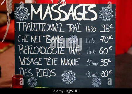 Massage thaïlandais traditionnel. La France. Banque D'Images