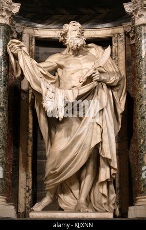 Saint Jean de Latran, l'église de Rome. Statue de Saint Barthélemy. L'Italie. Banque D'Images