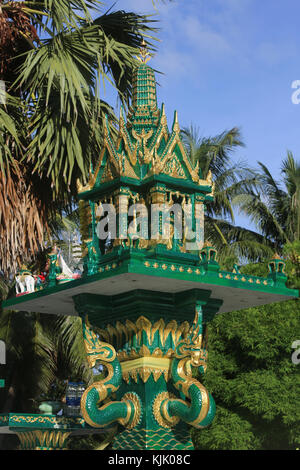 Thai spirit House dans Wat Sai Yoi, Hua Hin. La Thaïlande. Banque D'Images
