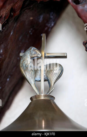 Tabernacle dans une église. Agneau de Dieu. Close-up. Dalat. Le Vietnam. Banque D'Images