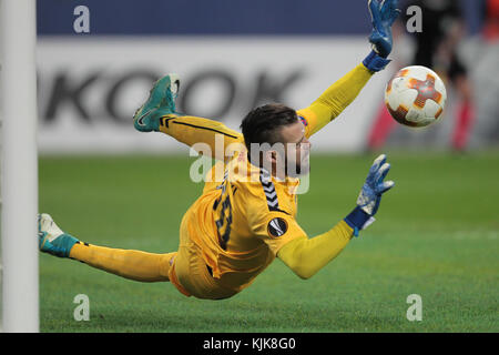 La Russie. 23 nov, 2017. gachevski gardien filip de vardar fc au cours de l'UEFA Europa League football match zenit - vardar. Saint Petersburg, le 23 novembre 2017 Crédit : anatoliy medved/pacific press/Alamy live news Banque D'Images