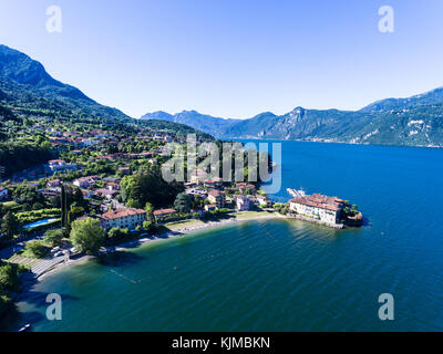 Lierna et riva bianca beach - lac de Côme Banque D'Images