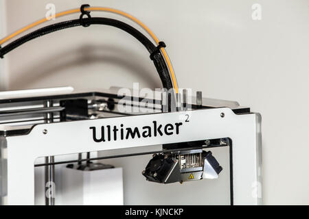 Moscou, Russie - octobre 2015 : impression imprimante 3d ultimaker. close up processus de nouvelle technologie d'impression Banque D'Images