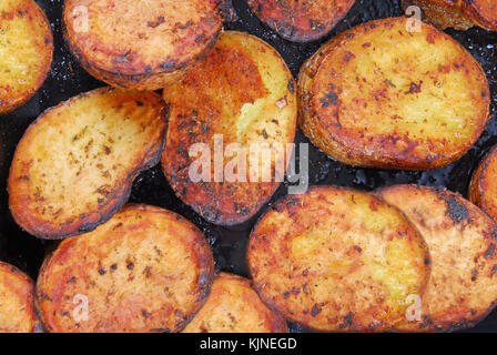 Pommes de terre rôties Banque D'Images