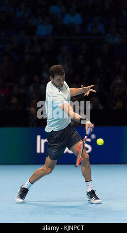 Samedi 18 novembre 2017. Grigor Dimitrov contre Jack Sock lors du match de soirée de demi-finale de Nitto ATP à l'O2, avec Dimitrov gagnant pour entrer en finale. Banque D'Images