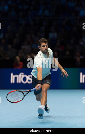 Samedi 18 novembre 2017. Grigor Dimitrov contre Jack Sock lors du match de soirée de demi-finale de Nitto ATP à l'O2, avec Dimitrov gagnant pour entrer en finale. Banque D'Images