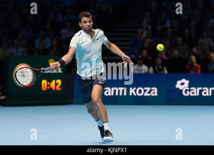 Samedi 18 novembre 2017. Grigor Dimitrov contre Jack Sock lors du match de soirée de demi-finale de Nitto ATP à l'O2, avec Dimitrov gagnant pour entrer en finale. Banque D'Images