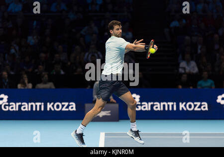 Samedi 18 novembre 2017. Grigor Dimitrov contre Jack Sock lors du match de soirée de demi-finale de Nitto ATP à l'O2, avec Dimitrov gagnant pour entrer en finale. Banque D'Images