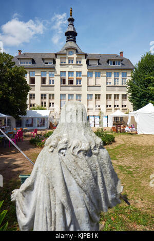 La petite ville historique de Behuard une petite Cité de Caractère située sur une île sur la Loire près d'Angers dans la vallée de la Loire en France. Banque D'Images