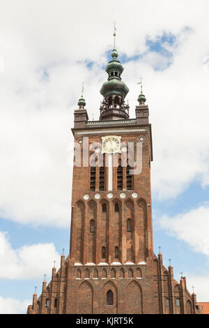 Tour de l'église Sainte Catherine à Gdansk, Gdansk en Pologne Banque D'Images