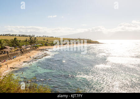 Au coucher du soleil hookipa beach sur l'île de Maui, Hawaii, USA Banque D'Images