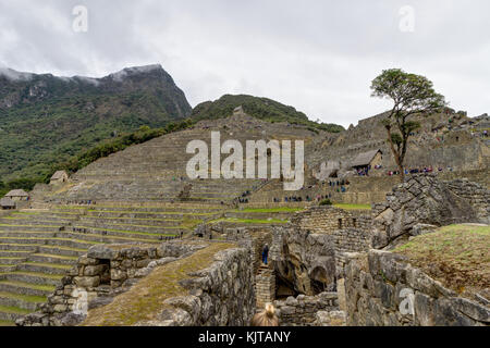 Photo prise en août 2017 au Macchu Picchu au Pérou, Amérique du Sud : Macchu Picchu au Pero Custo en Amérique du Sud. Un Patrimoine Mondial de l'UNSESCO côté. Banque D'Images