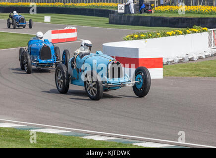 Bugatti Goodwood Revival, course de moto Historique Banque D'Images