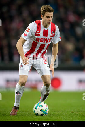 Cologne, Allemagne. 26 novembre 2017. Lukas Kluenter de Cologne en action lors du match de football allemand Bundesliga entre 1. FC Cologne et Hertha BSC à Cologne, Allemagne, 26 novembre 2017. · PAS DE SERVICE DE FIL · crédit : Thomas Eisenhuth/dpa-Zentralbild/ZB/dpa/Alamy Live News Banque D'Images