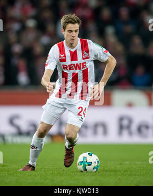 Cologne, Allemagne. 26 novembre 2017. Lukas Kluenter de Cologne en action lors du match de football allemand Bundesliga entre 1. FC Cologne et Hertha BSC à Cologne, Allemagne, 26 novembre 2017. · PAS DE SERVICE DE FIL · crédit : Thomas Eisenhuth/dpa-Zentralbild/ZB/dpa/Alamy Live News Banque D'Images