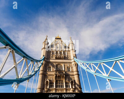 Détail du pont de la tour - Londres, Angleterre Banque D'Images