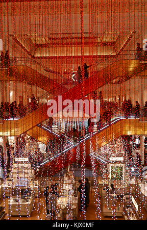 Le Bon Marche grand magasin, décoration de Noël, Paris, France, Europe Banque D'Images