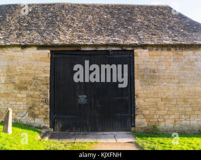 Grange Cour musée raconte l'histoire de designers artisans du mouvement Arts and Crafts, rue Church Chipping Camden Cotswolds Gloucestershire Banque D'Images