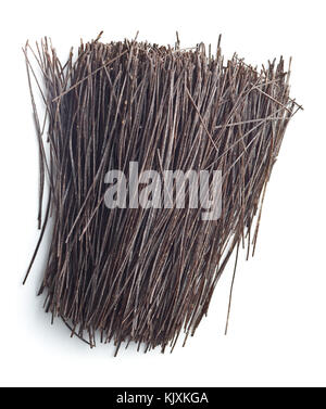 Spaghetti aux haricots noirs isolé sur fond blanc. sans gluten, riche en fibres des pâtes. Banque D'Images