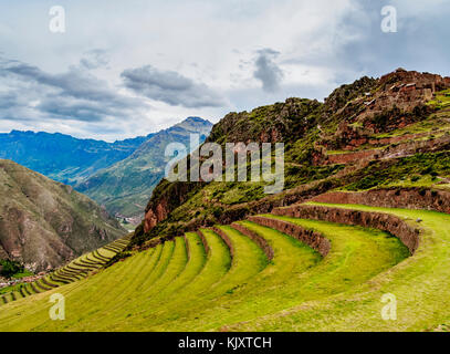 Ruines de Pisac, vallée sacrée, région de Cuzco, Pérou Banque D'Images