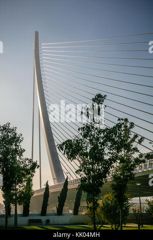 De l'assut ou pont, (el pont de l'assut de l'or) cité des arts et des sciences, Valence, Espagne. Banque D'Images