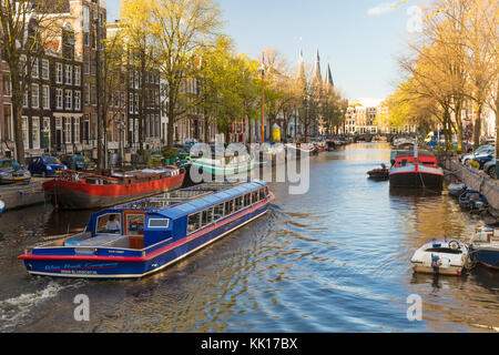 Amsterdam aux Pays-Bas Hollande du Nord - mai 2016 : Canal, centre d'Amsterdam, Pays-Bas Banque D'Images