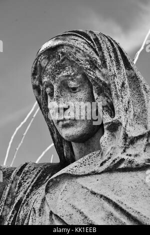 La lourde peine de la dame pèlerin. Banque D'Images