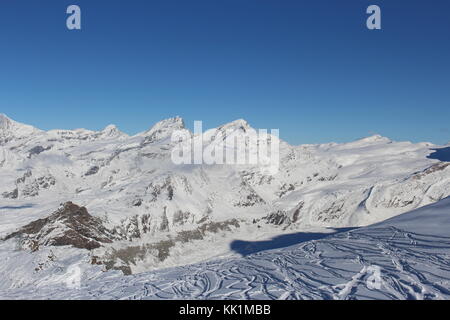 Alpes Suisses au début de l'hiver Banque D'Images