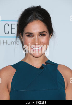 Model Meghan Markle assiste à l'Elton John AIDS Foundation's 13th Annual une vision durable sur la prestation au Cipriani Wall Street le 28 octobre 2014 dans Nouvelles Banque D'Images