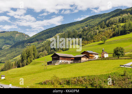 Paysage de montagne rural alpin en Carinthie, Autriche. Banque D'Images