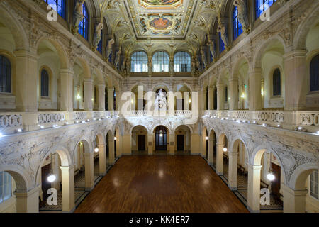 Lyon (sud-est de la France). 2015/02/19. Le Palais de la Bourse" ou "Palais du Commerce' building Banque D'Images