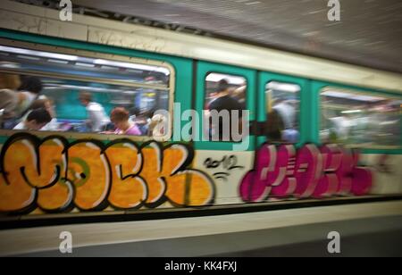 Paris, City LIFE Subway - 02/06/2012 - - Tags Metro - Sylvain Leser / le Pictorium Banque D'Images