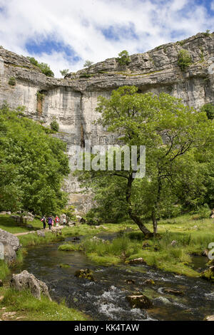 Malham Cove, North Yorkshire, England, UK Banque D'Images