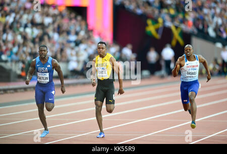 Justin Gatlin (USA), Julian Forte (Jamaïque) et James Dasalou (Grande-Bretagne). 100m hommes demi-finales aux Championnats du monde IAAF, Londres 2017 Banque D'Images