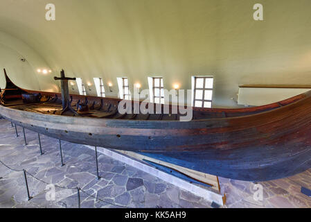 Oslo, Norvège - 27 février 2016 : drakkar viking dans le Musée viking à Oslo, Norvège. Banque D'Images