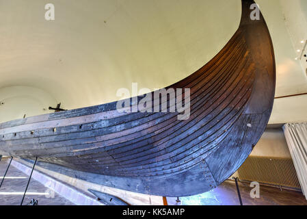 Oslo, Norvège - 27 février 2016 : drakkar viking dans le Musée viking à Oslo, Norvège. Banque D'Images