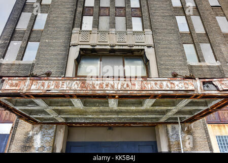 Buffalo central terminal est une ancienne gare ferroviaire de Buffalo, New York. Les 17 étages de style art déco a été actif de 1929 à 1979. Banque D'Images