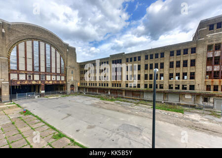 Buffalo central terminal est une ancienne gare ferroviaire de Buffalo, New York. Les 17 étages de style art déco a été actif de 1929 à 1979. Banque D'Images
