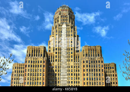 Niagara Square dans le centre-ville de Buffalo, New York, USA à côté de l'hôtel de ville. Banque D'Images