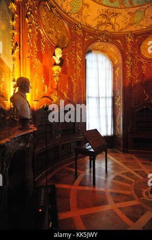 Potsdam, Allemagne - le 13 novembre 2010 : intérieur de la palais de Sanssouci à Potsdam. Il est considéré comme le dernier grand palais baroque prussien. Banque D'Images