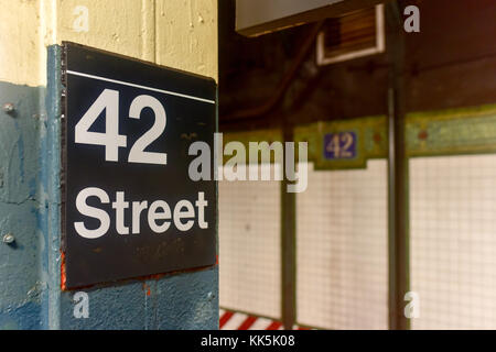 New york city - août 13, 2016 : new york city subway station à la 42e rue, de Times Square à Manhattan. Banque D'Images