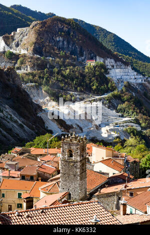 Europe. Italie. Toscane. Carrara. Les carrières de marbre blanc autour du village de Colonnata Banque D'Images