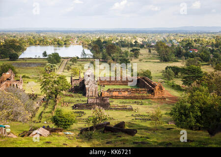 Pavillon culte ruines : palais du Sud, East London Pavilion et baray paysage à la pré-angkorienne temple hindou Khmer de Vat Phou, Champassak, Laos Banque D'Images