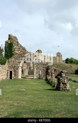 Le château de Hastings a été le premier château de Norman motte et bailey à être construit ici par William le Conquérant. Dans le château est la pierre tombée de t Banque D'Images