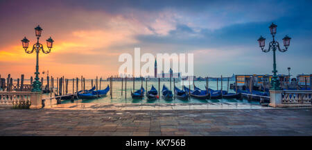 Panorama Venise. Vue panoramique cityscape image de Venise, Italie pendant le lever du soleil. Banque D'Images