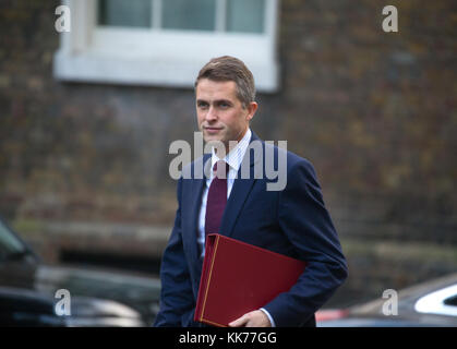 Le secrétaire de la Défense et député de South Staffordshire, Gavin Williamson, arrive à Downing Street pour une réunion du Cabinet Banque D'Images