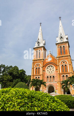 Basilique-cathédrale Notre-Dame néo-roman de Saigon, quartier du centre-ville 1 Dong Khoi, Ho Chi Minh Ville (Saigon), Vietnam du Sud, en Asie du sud-est Banque D'Images