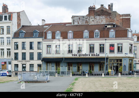 Queens Head par Café Oz pub anglais dans la vieille ville de Lille, dans le Nord de la France Banque D'Images