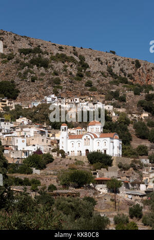 L'église St George à Kritsa, Crète, Grèce, octobre 2017. L'église est sur la pente inférieure de la montagnes Dikti, est de la Crète. Banque D'Images